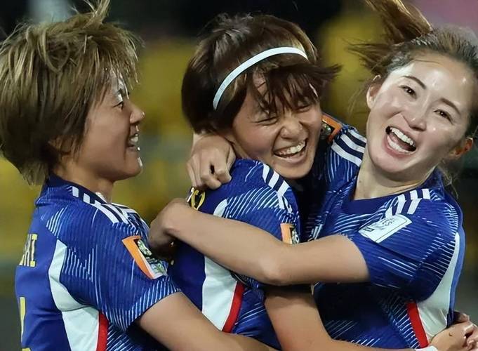 日本vs越南女孩子视频