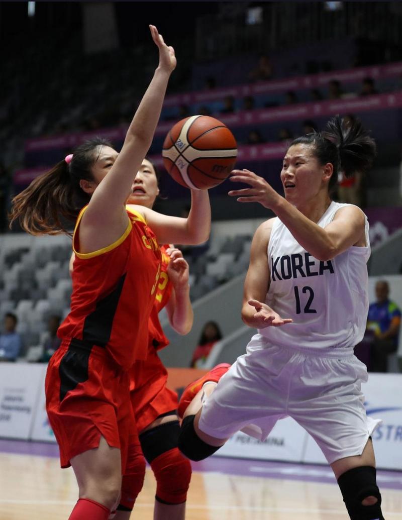 亚运会女篮vs日本的相关图片